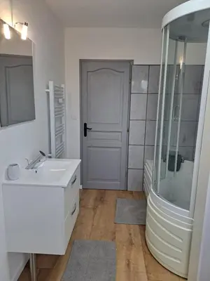 Salle de bains dans l'établissement Charme de la campagne