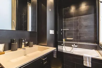 Salle de bains dans l'établissement L'Élégance Vue Parc