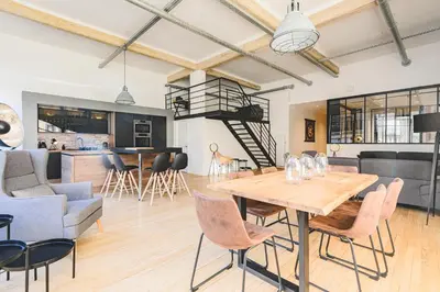 Cuisine ou kitchenette dans l'établissement IKIZEN Prestige - Loft du Cadran - parking privé
