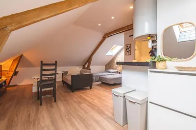 Coin salon dans l'établissement Le cocon, studio pour 2 personnes
