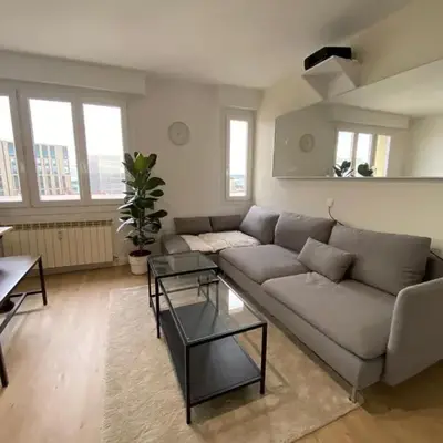 Grand appartement Standing reims centre Arena