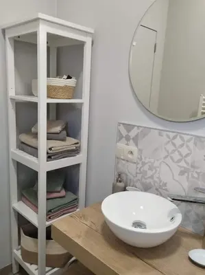 Salle de bains dans l'établissement Le Pré Ducrot