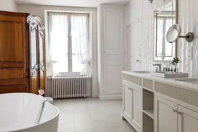 Salle de bains dans l'établissement Maison à Deux Mains