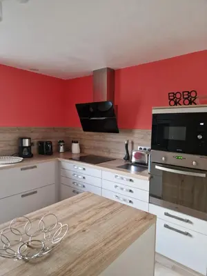 Cuisine ou kitchenette dans l'établissement La longère