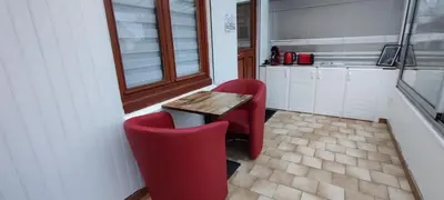 Cuisine ou kitchenette dans l'établissement le cocon de Saeby