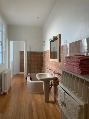 Salle de bains dans l'établissement Appartement Brasserie du Jard 2 chambres