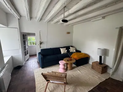 Coin salon dans l'établissement Grand Ferme entièrement rénovée - 1h de Paris 8pax