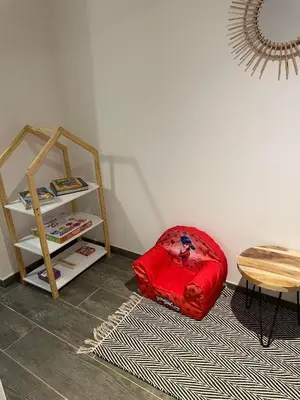 Un ou plusieurs lits dans un hébergement de l'établissement Maison vintage à Montdauphin