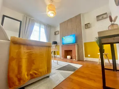Télévision ou salle de divertissement dans l'établissement Cocon de la Tour-Confort Premium-Hyper-Centre