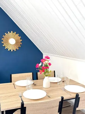 Coin salon dans l'établissement Appartement Platanes 6 - Proche Disney - Parking Gratuit - Meaux