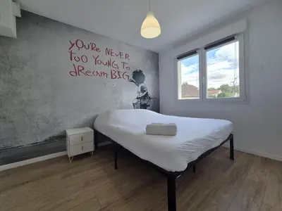Un ou plusieurs lits dans un hébergement de l'établissement Villahermosa, un oasis artistique