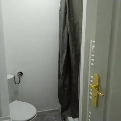 Salle de bains dans l'établissement La Maison du Cerisier