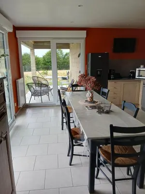 Cuisine ou kitchenette dans l'établissement la clé du bouton d'or