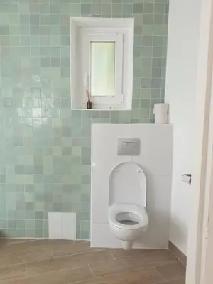 Salle de bains dans l'établissement Les Sources