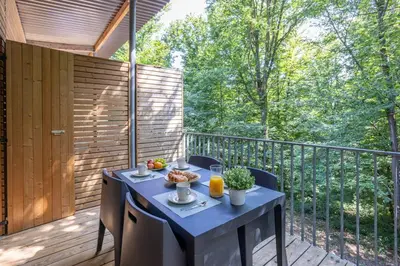 Balcon ou terrasse dans l'établissement Les Charmes C23B - Le Val Joly