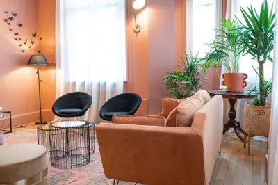 Coin salon dans l'établissement Le Dada 6 personnes hypercentre Epernay