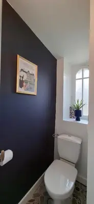 Salle de bains dans l'établissement Le Grand Cru