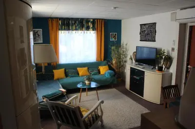 Télévision ou salle de divertissement dans l'établissement Les Conviviales de Seine-et-Marne