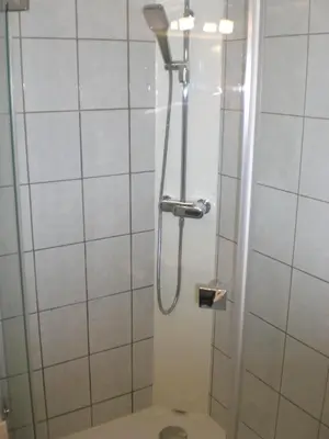 Salle de bains dans l'établissement La Roseraie, campagne, calme et paix