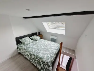 Un ou plusieurs lits dans un hébergement de l'établissement Appartements centre-ville Avesnes sur Helpe centre-ville T2