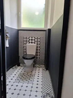 Salle de bains dans l'établissement La Demeure Envoutée