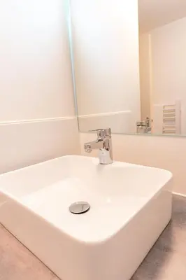 Salle de bains dans l'établissement Duplex Confortable en Centre avec 2 Chambres