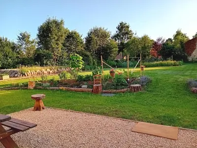 Jardin de l'établissement Grain d'orge et cornouiller
