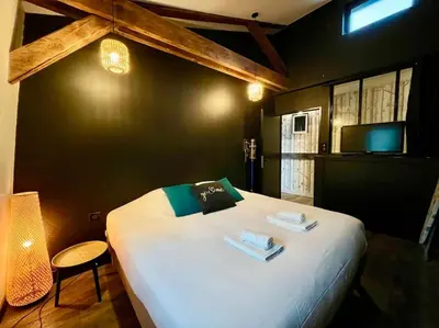 Un ou plusieurs lits dans un hébergement de l'établissement Au Coin de Saint-Jacques Reims hypercentre