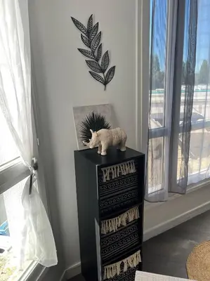 Bibliothèque dans l'appartement