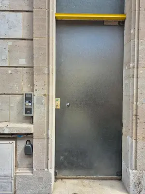 Plan de l'établissement Chic 4 personnes Hypercentre 5 Minutes Avenue De Champagne