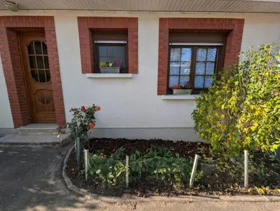 Jardin de l'établissement Maison Chez Papy Chapeau 4 étoiles