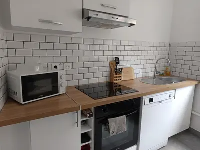 Cuisine ou kitchenette dans l'établissement Appartement Rubis 2 pers - L'Artdu'Net -