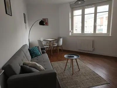 Coin salon dans l'établissement Appartement Emeraude 2 pers - L'Artdu'Net -