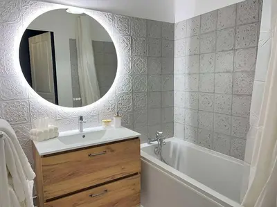 Salle de bains dans l'établissement L'écrin Bohème de Compiègne
