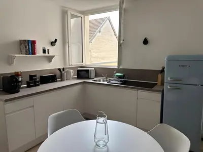 Cuisine ou kitchenette dans l'établissement Appartement à Reims - Wi-Fi & Netflix