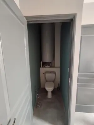 Salle de bains dans l'établissement Maison Montebello