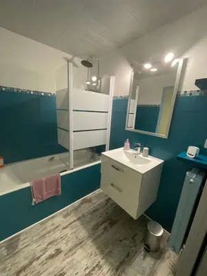 Salle de bains dans l'établissement Le relais du lavoir