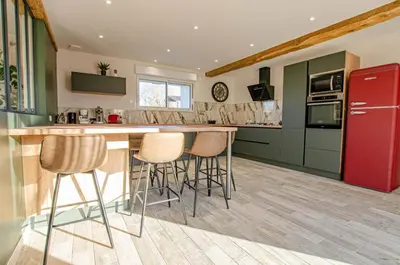 Cuisine ou kitchenette dans l'établissement Chez paul