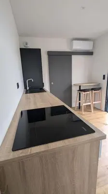 Cuisine ou kitchenette dans l'établissement Jupiter Tiny House