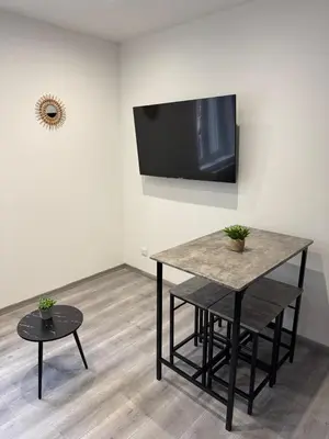Télévision ou salle de divertissement dans l'établissement Agréable T2- Centre ville