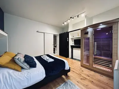Cuisine ou kitchenette dans l'établissement Saun arene grand T2 proche gare avec sauna