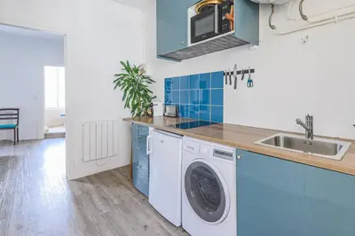 Cuisine ou kitchenette dans l'établissement Azul Cosy charmant proche centre