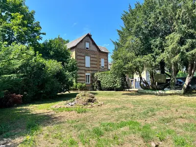 Jardin de l'établissement T2 bords de Meuse
