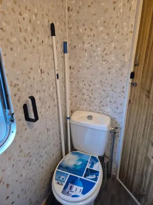 Salle de bains dans l'établissement Mobil-Home N 17