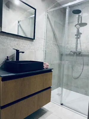Salle de bains dans l'établissement Le Pattulacci