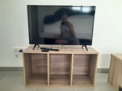 Télévision ou salle de divertissement dans l'établissement Agréable maison à Antheuil Portes