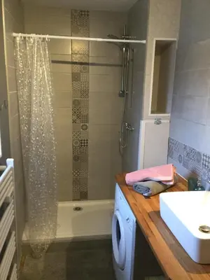 Salle de bains dans l'établissement Résidence Molière M3
