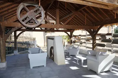 Coin salon dans l'établissement Le Moulin Babet