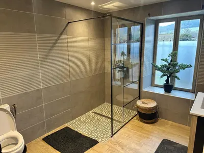 Salle de bains dans l'établissement L atelier de Serge