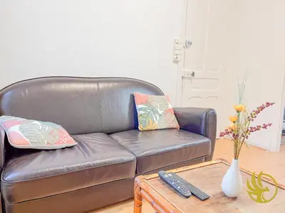 Coin salon dans l'établissement Le Spacieux, Gare et Centre, Idéal Pro